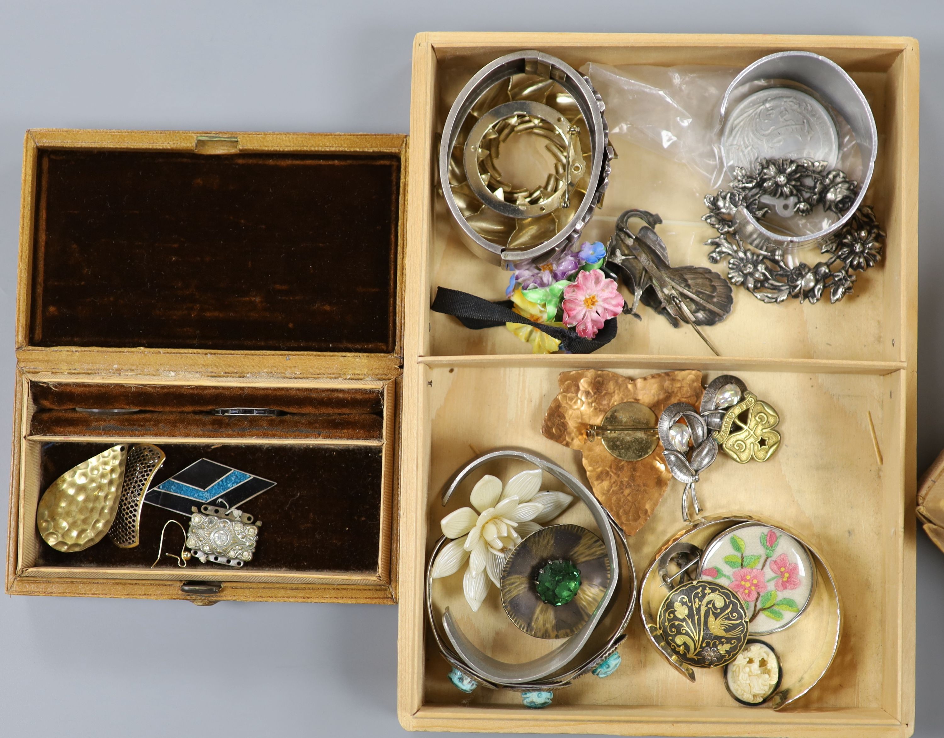 A large quantity of assorted mainly costume jewellery and a gentleman's steel Longines manual wind wrist watch.